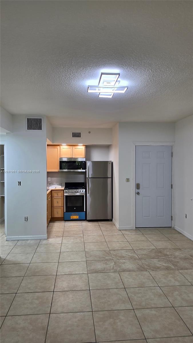 2630 SW 28th St # 14, Miami FL 33133 photo 2