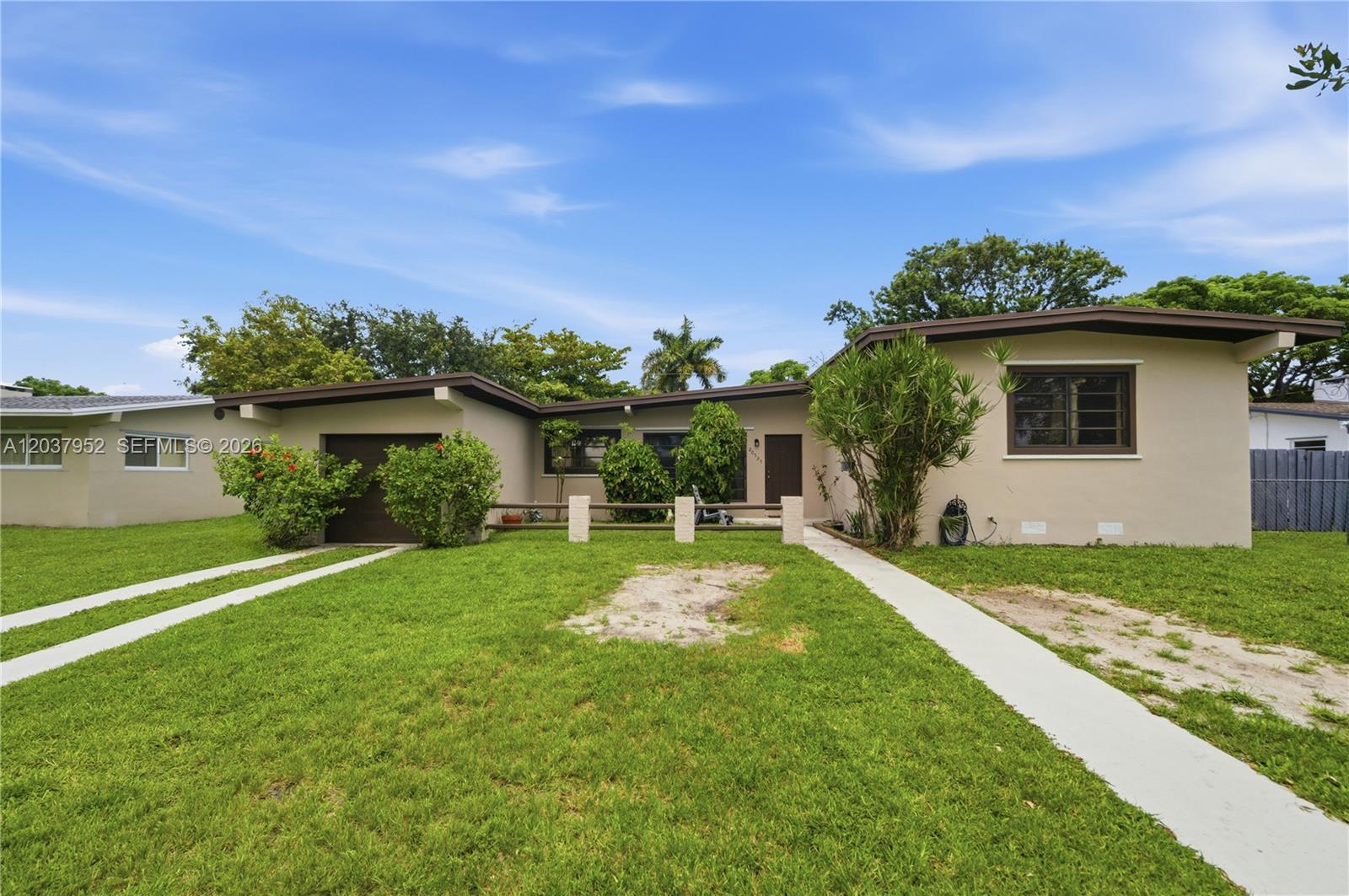 20525 Jacaranda Rd, Cutler Bay FL 33189
