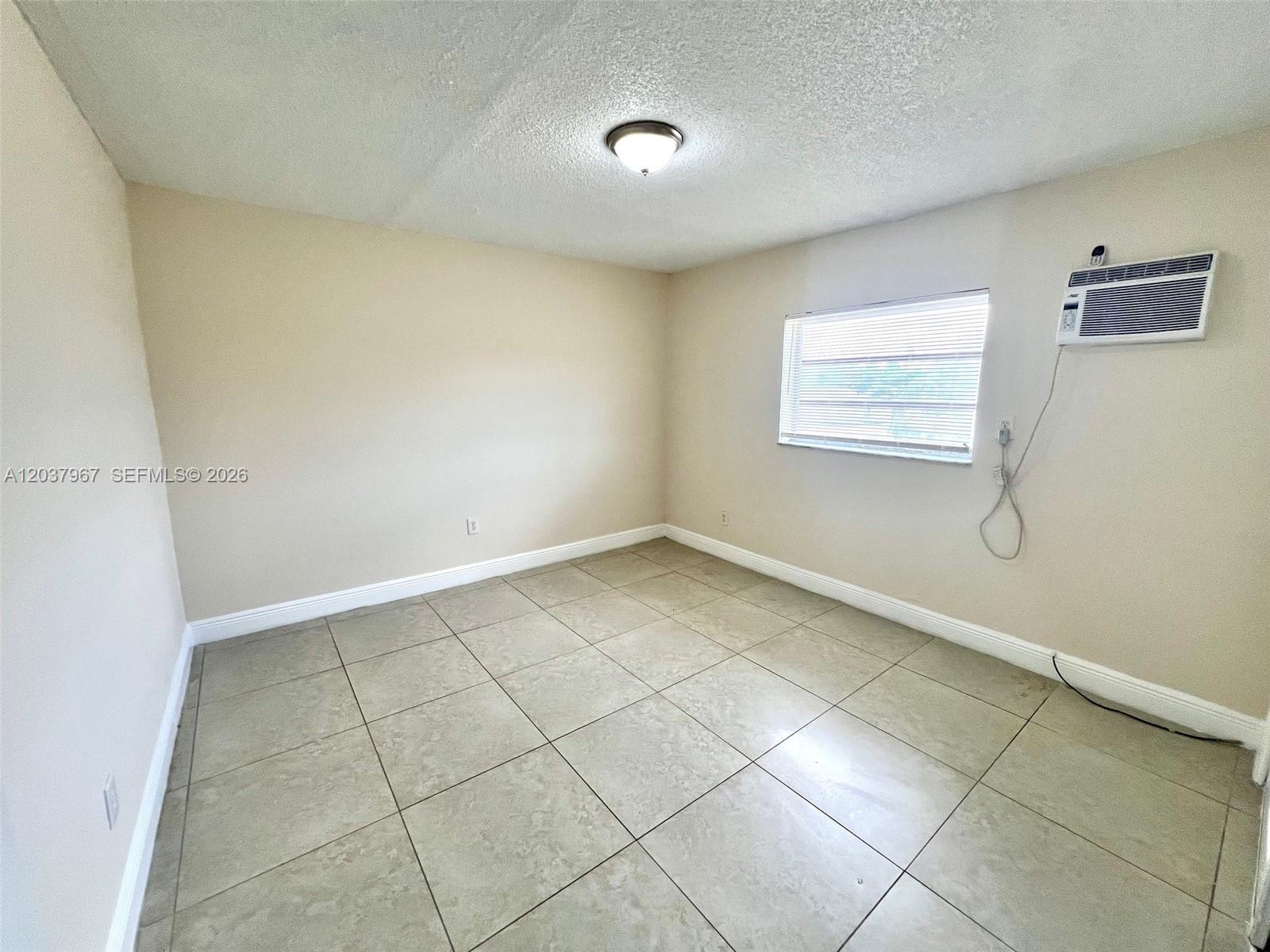 685 NE 85th St # 9, Miami FL 33138 photo 3