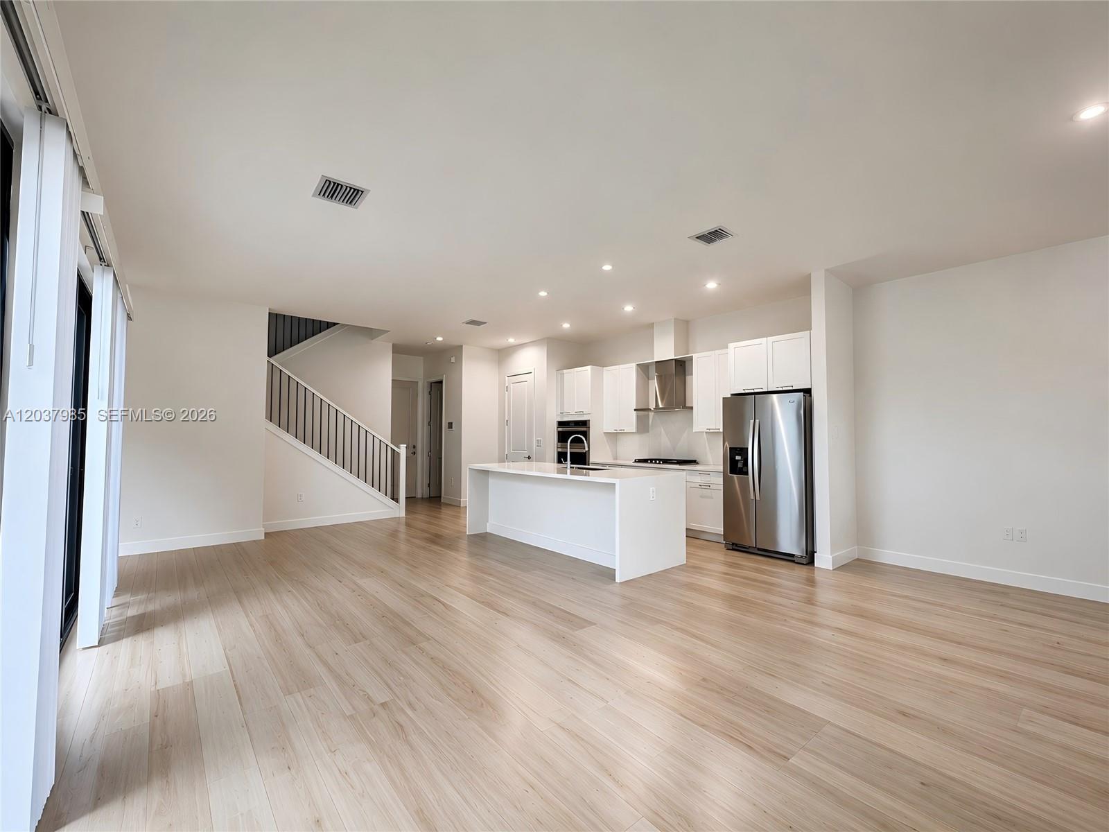 8185 NW 42nd St # 8185, Doral FL 33166 photo 3