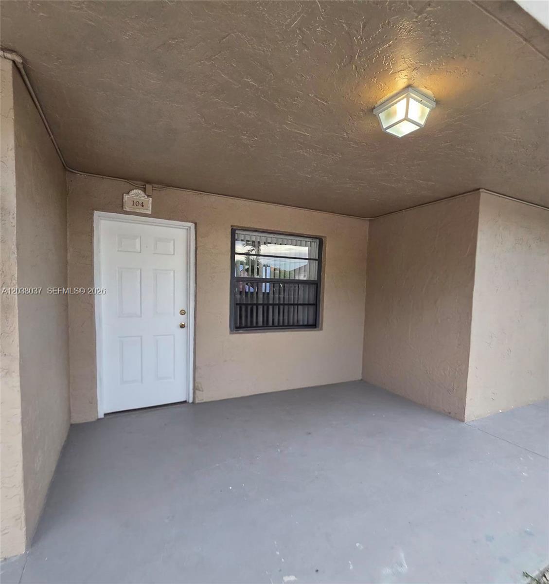 2560 W 60th St # 104, Hialeah FL 33016 photo 2
