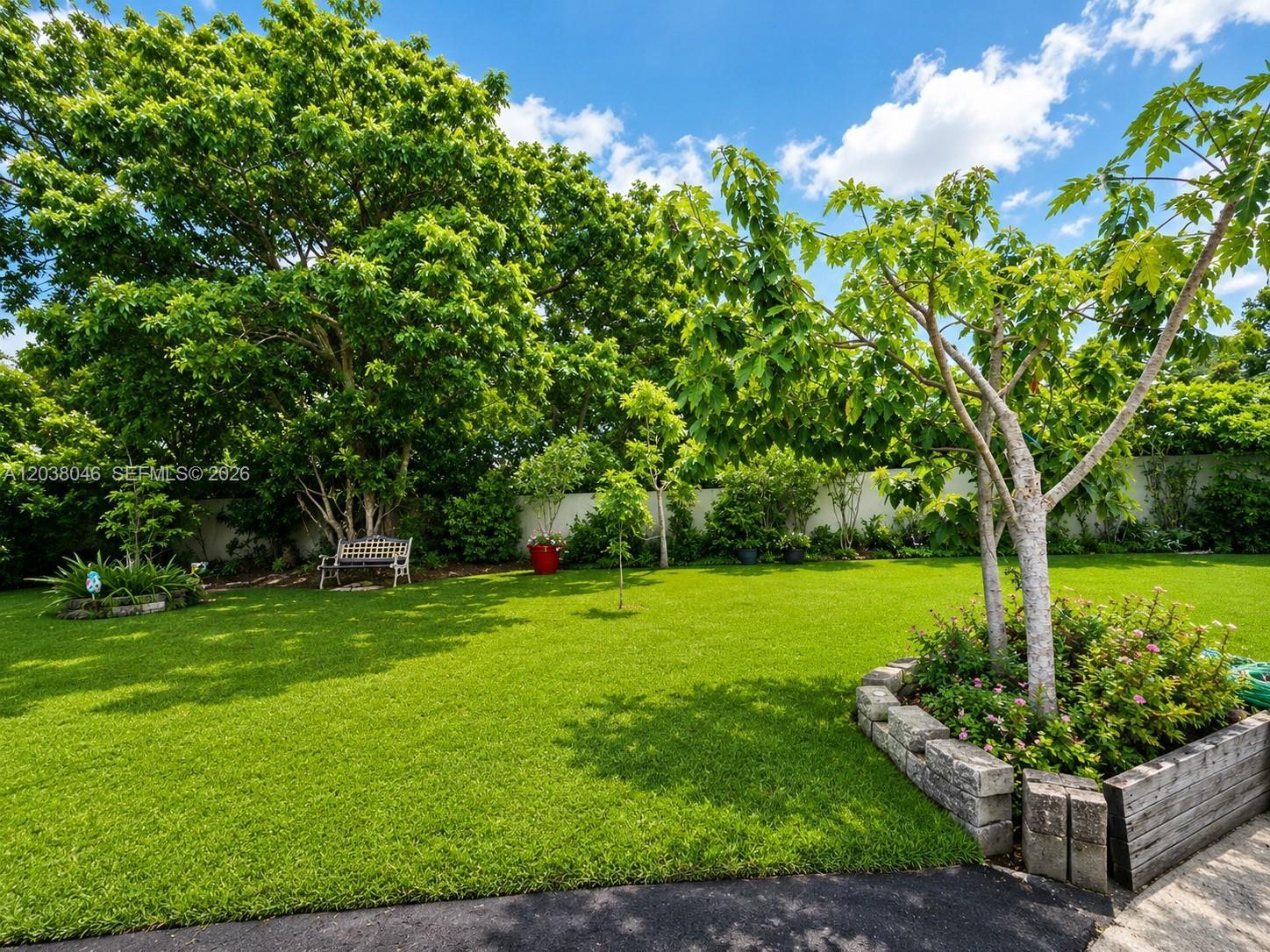 13870 Magnolia Ct, Davie FL 33325 photo 3