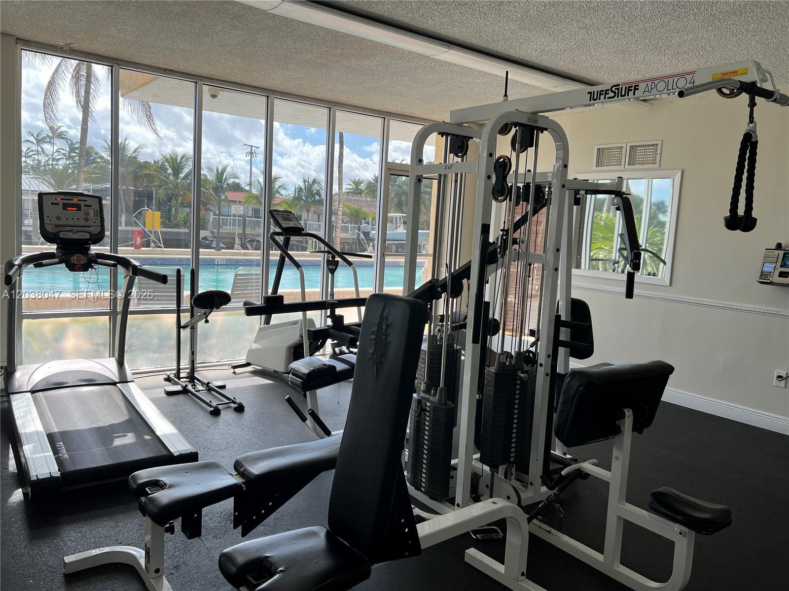 2350 NE 135th St # 704, North Miami FL 33181 photo 4