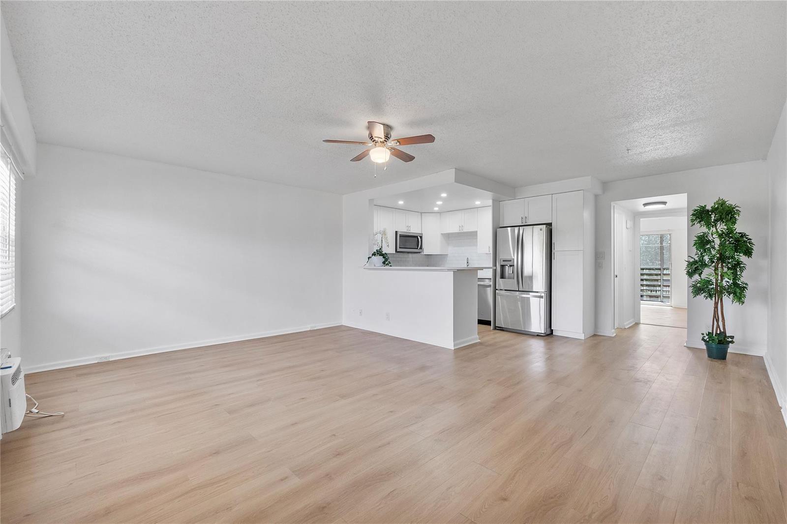 457 Mansfield # 457, Boca Raton FL 33434 photo 4