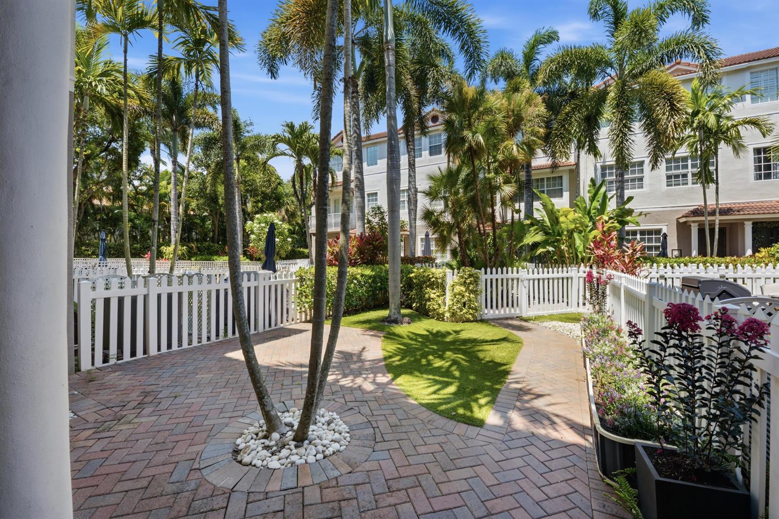 107 Ocean Cay Way, Hypoluxo FL 33462 photo 2