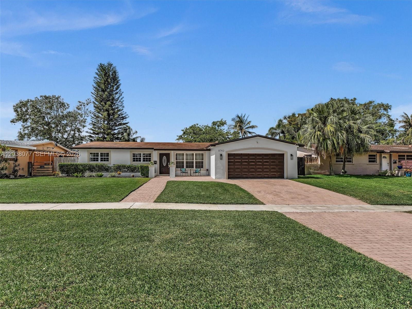 8740 Pasadena Blvd, Pembroke Pines FL 33024