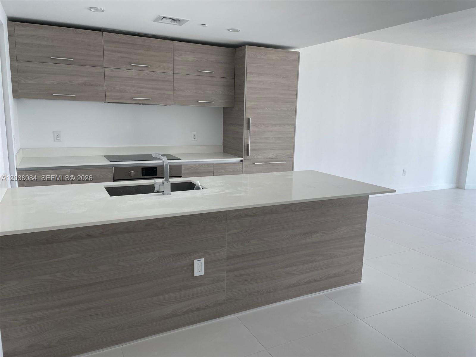 1300 S Miami Ave # 4204, Miami FL 33130 photo 3