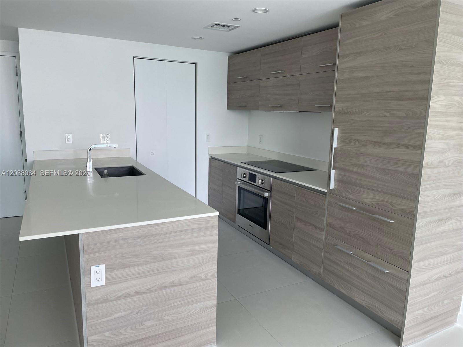 1300 S Miami Ave # 4204, Miami FL 33130 photo 5