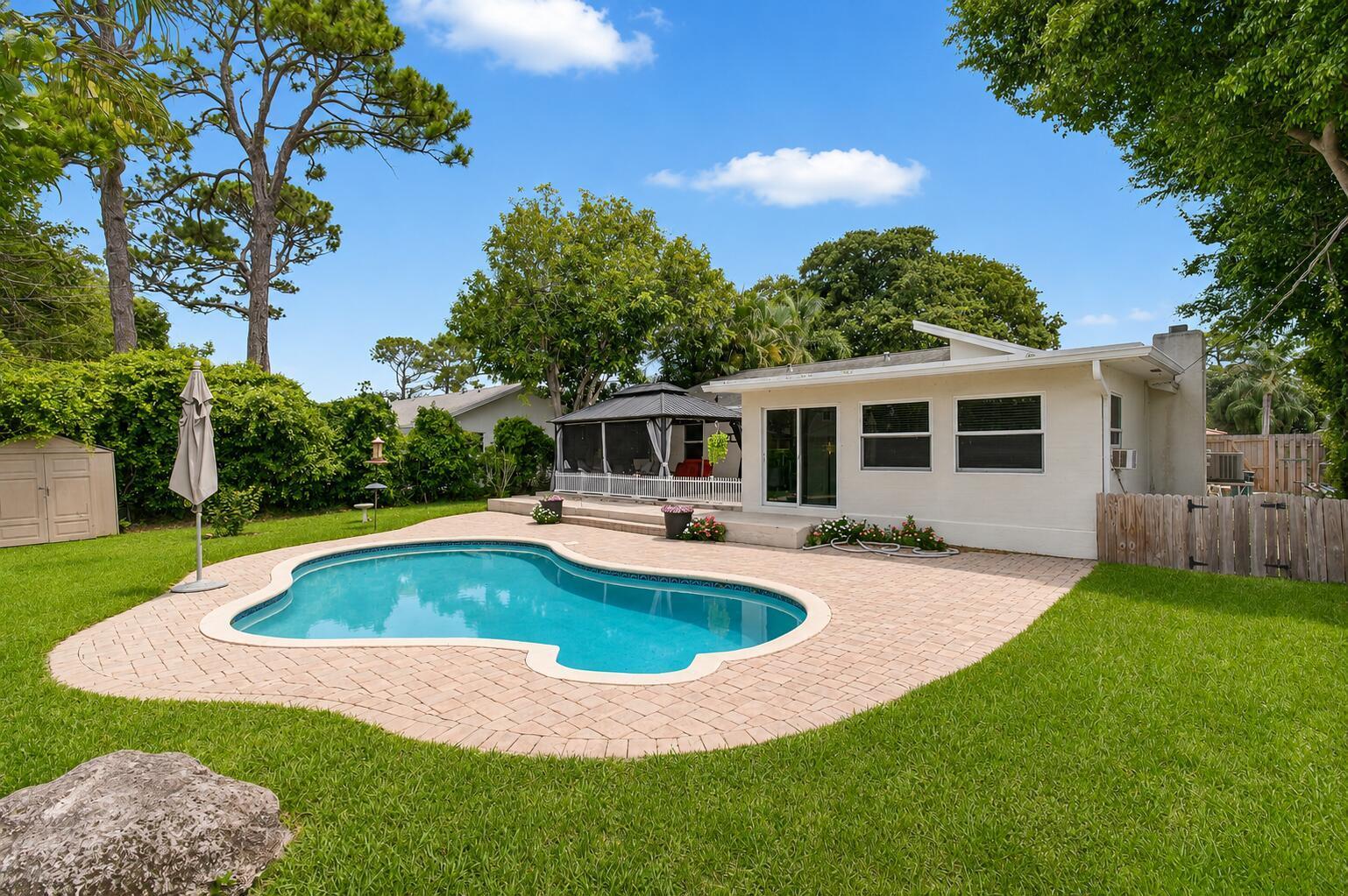 5442 Sunrise Boulevard, Delray Beach FL 33484 photo 2