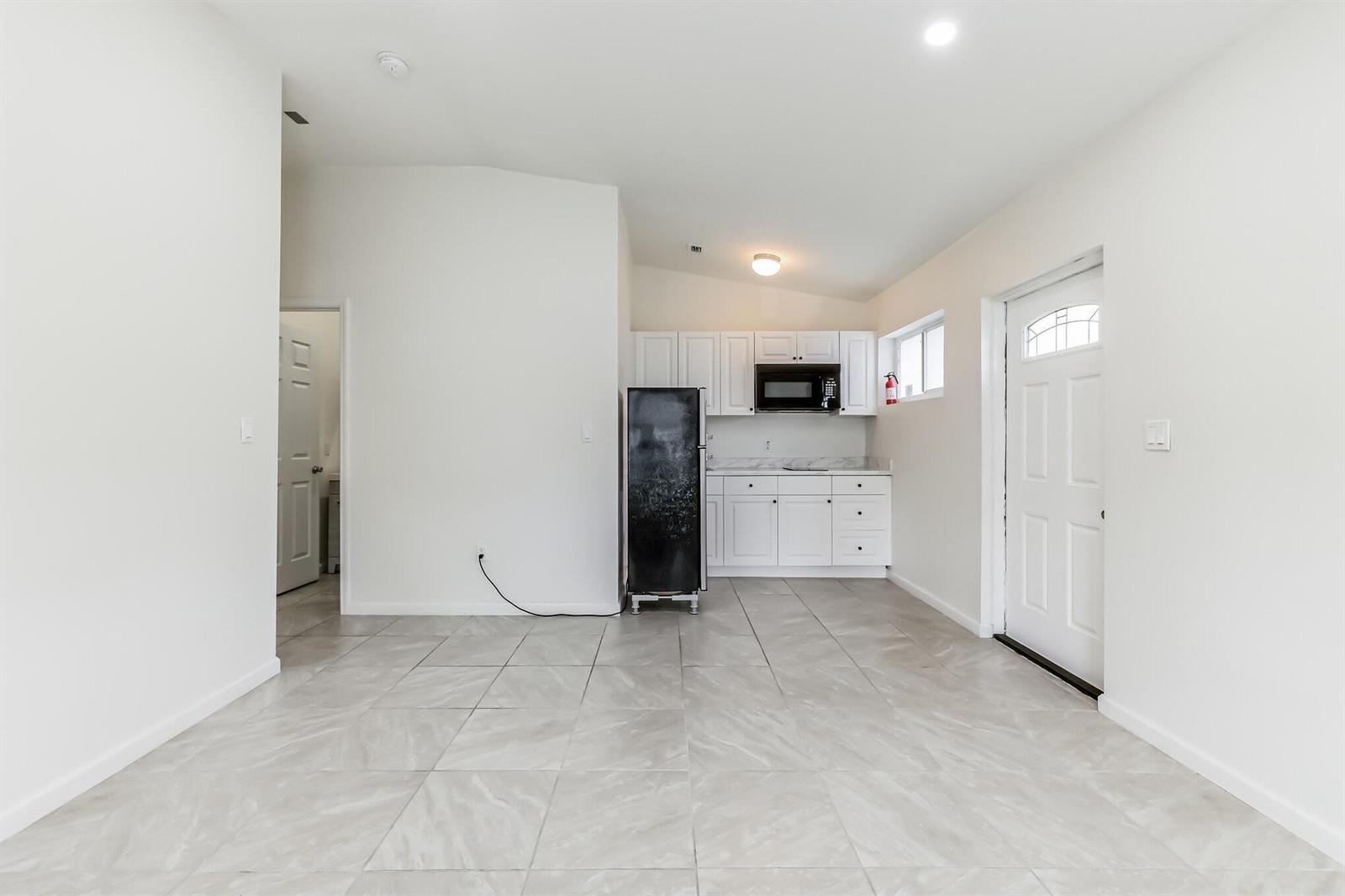 13961 SW 156th Terrace, Miami FL 33177 photo 2