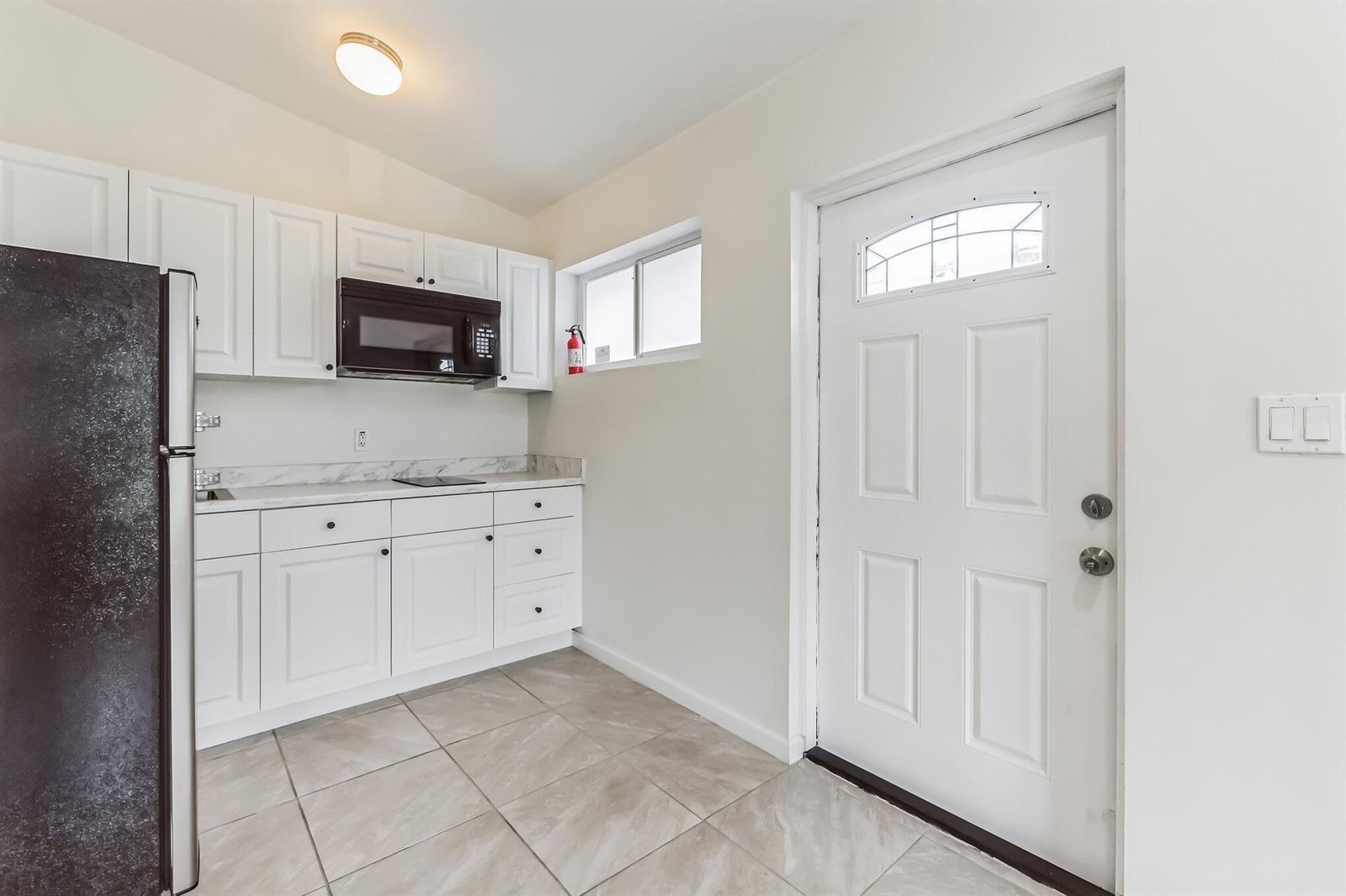 13961 SW 156th Terrace, Miami FL 33177 photo 3