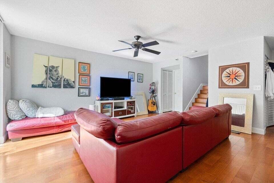 117 Yacht Club Way Unit 110, Hypoluxo FL 33462 photo 4