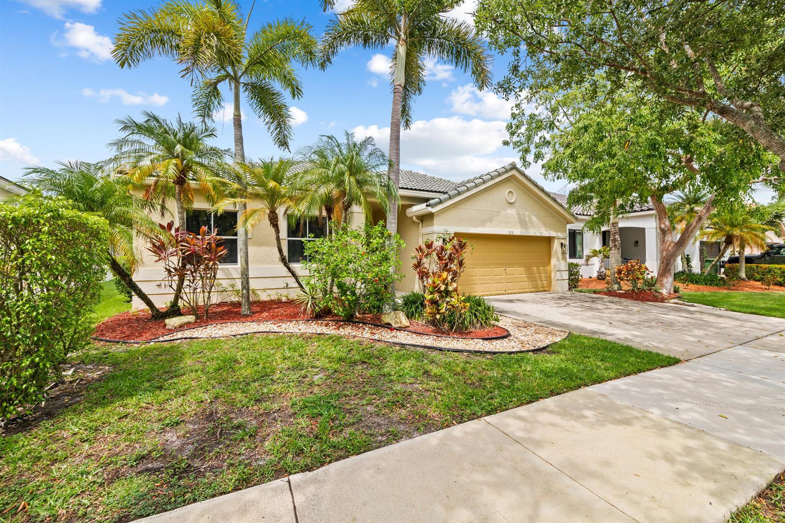 828 Vanda Terrace, Weston FL 33327