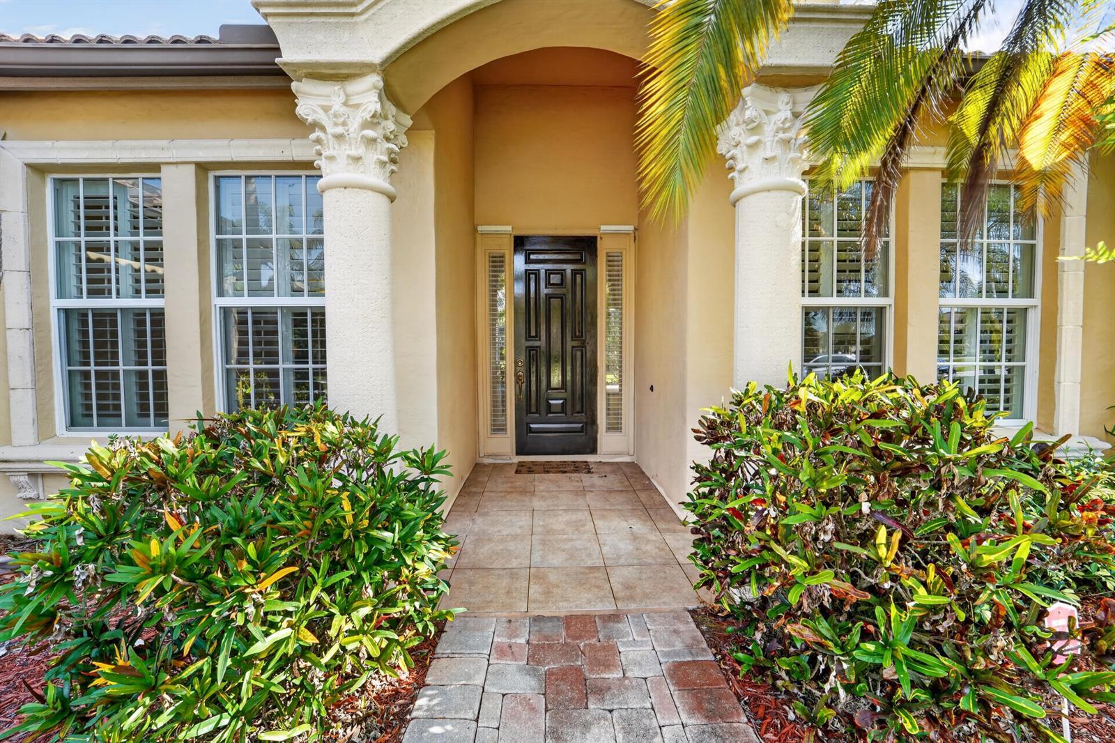 854 SW St Tropez Court, Port St. Lucie FL 34986 photo 5