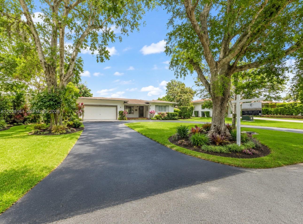 6121 SW 26th St, Miami FL 33155