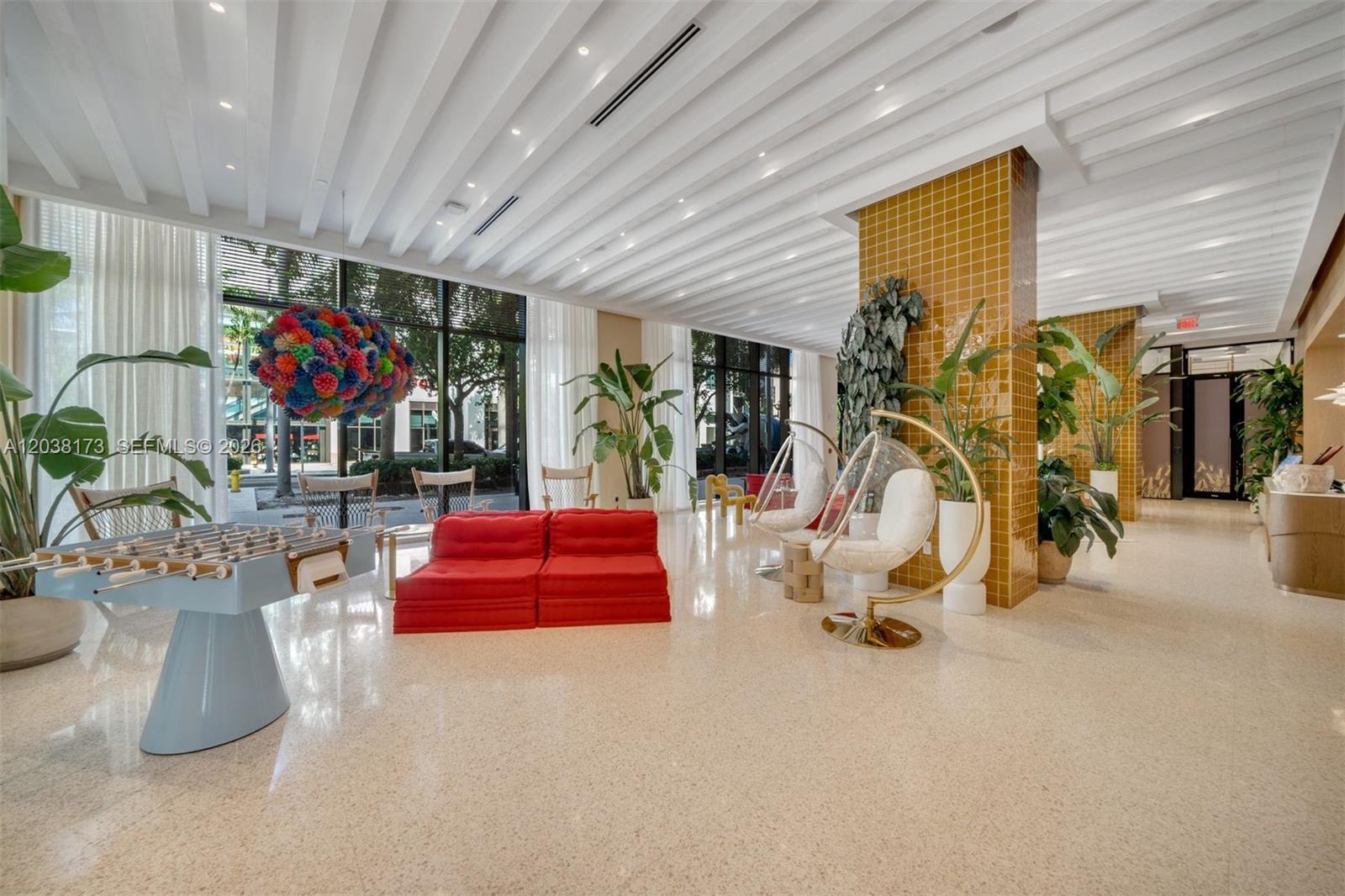 90 32 # 503, Miami FL 33131 photo 3