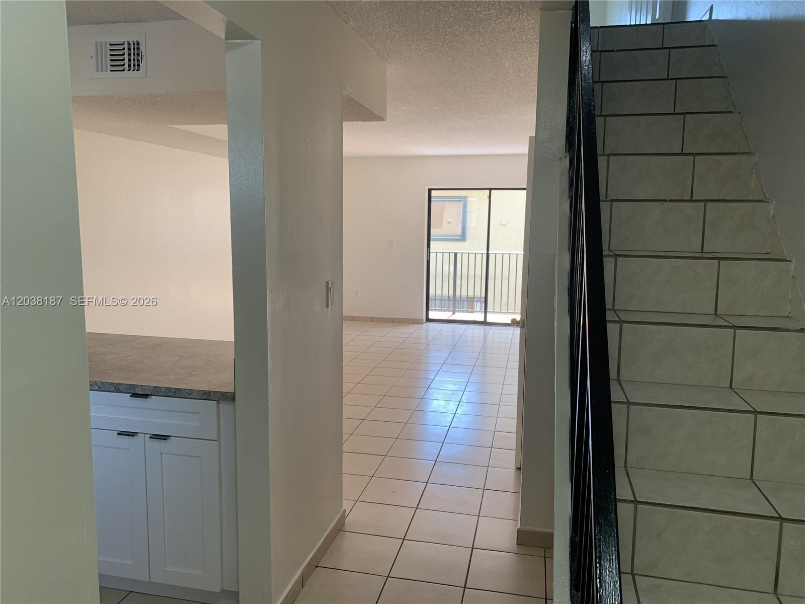 2319 W 60th St # D212, Hialeah FL 33016 photo 4