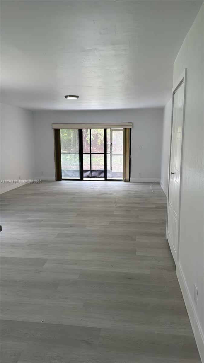 331 Lakeview Dr # 101, Weston FL 33326 photo 5