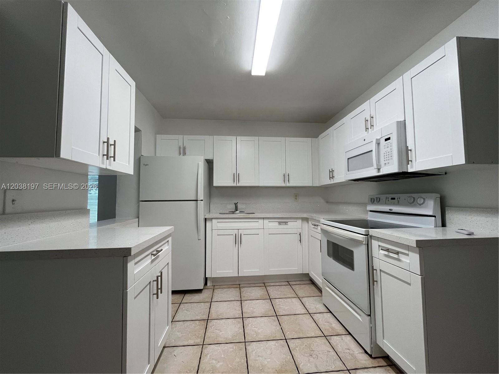 6543 SW 28th St, Miramar FL 33023