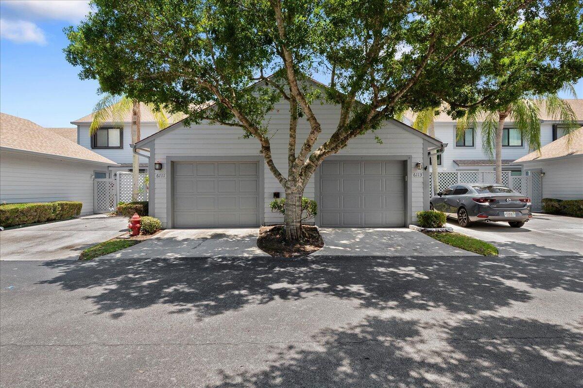 6111 SE Georgetown Place, Hobe Sound FL 33455