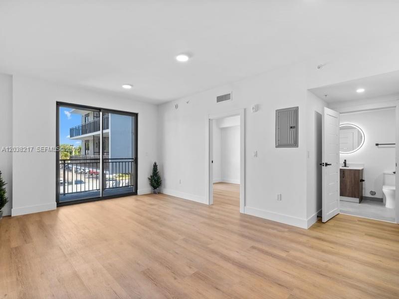 2479 NE 192nd St # 306, Miami FL 33180 photo 5