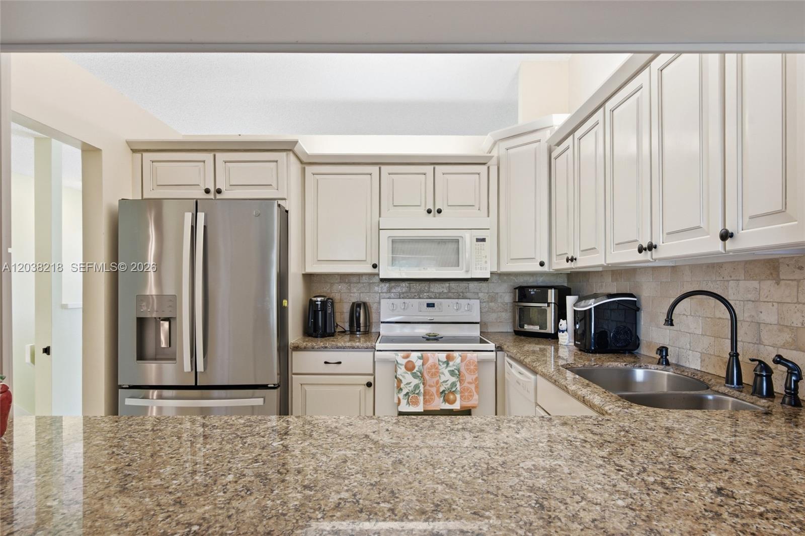 104 Freedom Ct # 104, Deerfield Beach FL 33442 photo 3
