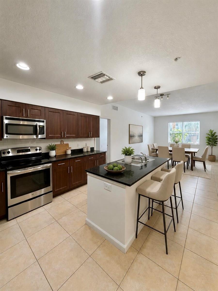 1590 Cameron Samuel Lane, West Palm Beach FL 33401