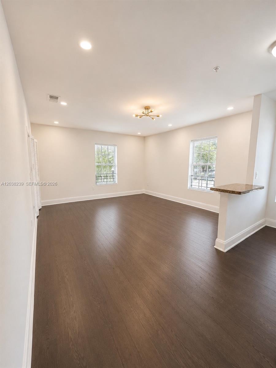 1440 Pennsylvania Ave # 5, Miami Beach FL 33139 photo 3