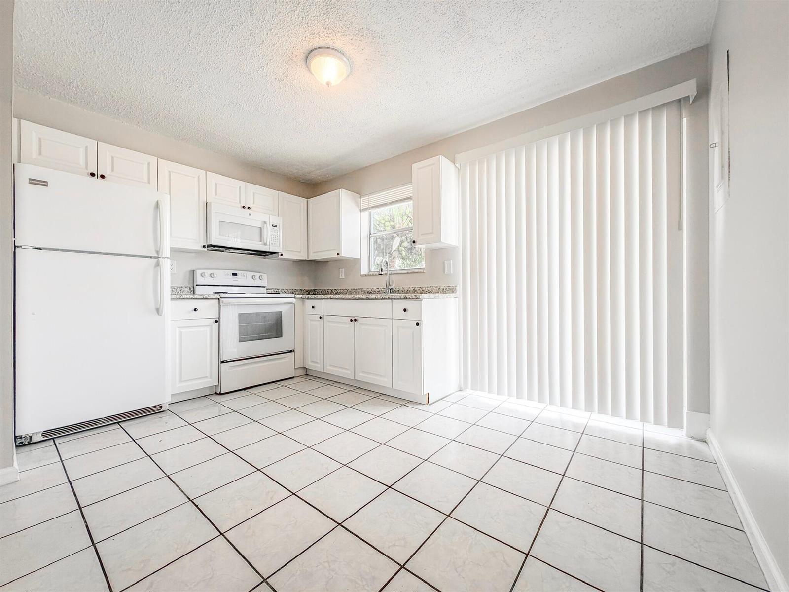 2735 Richard Road # B, West Palm Beach FL 33403 photo 4