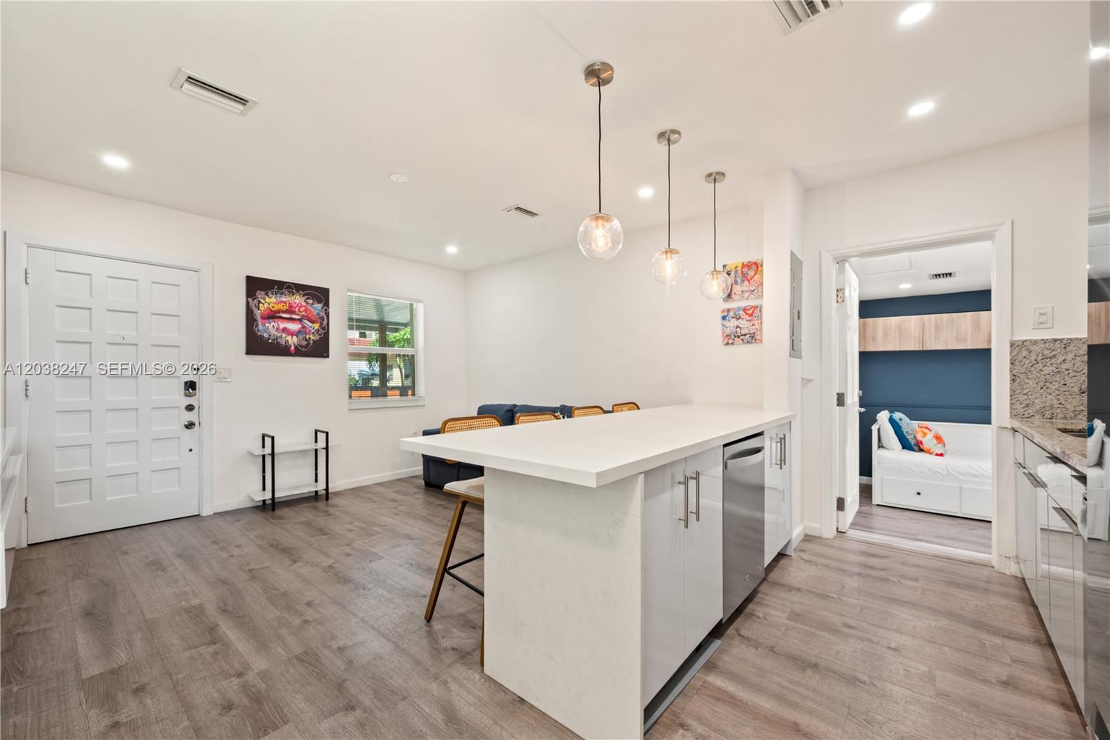 329 SW 15th Ave, Miami FL 33135 photo 4