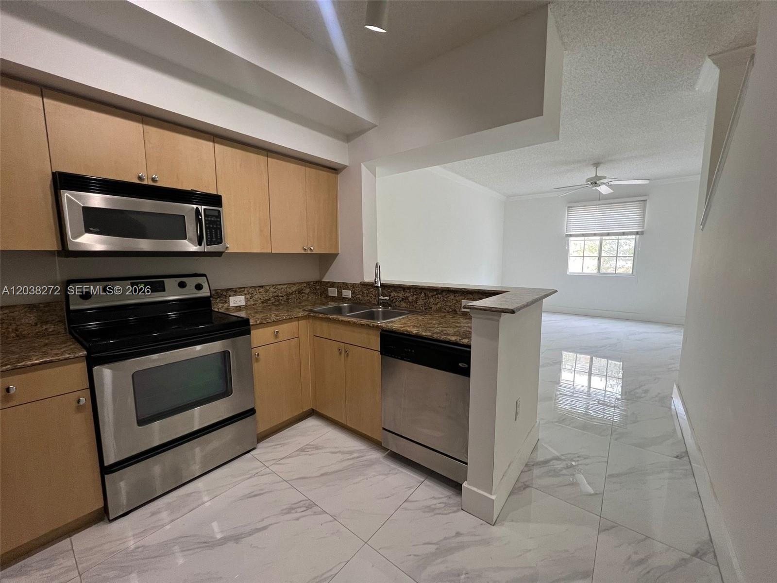 2961 NE 185th St # 1601, Aventura FL 33180 photo 4