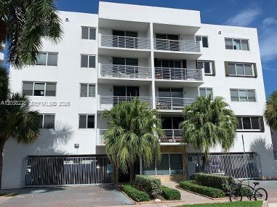 1605 Bay Rd # 308, Miami Beach FL 33139 photo 2