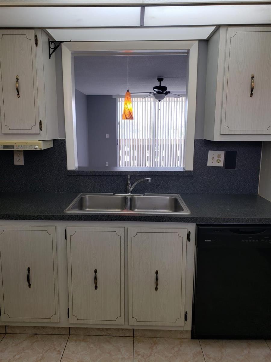 406 NW 68th Avenue # 511, Plantation FL 33317 photo 3
