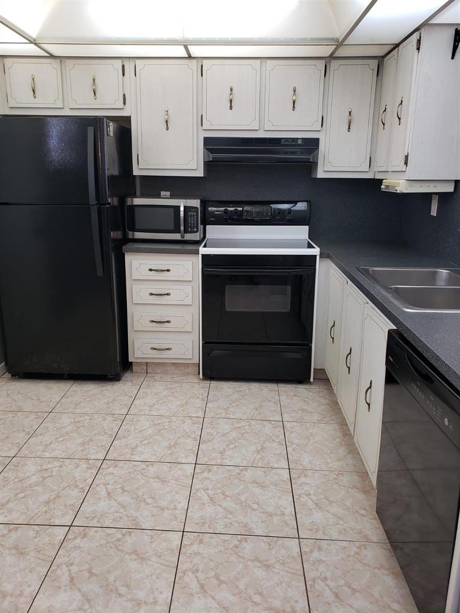 406 NW 68th Avenue # 511, Plantation FL 33317