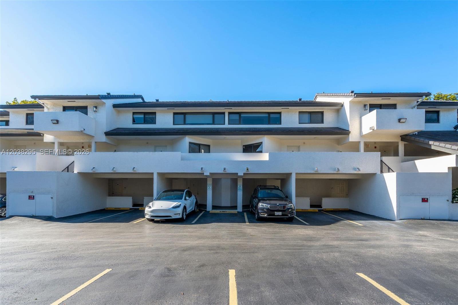 5750 Turin St # 206, Coral Gables FL 33146