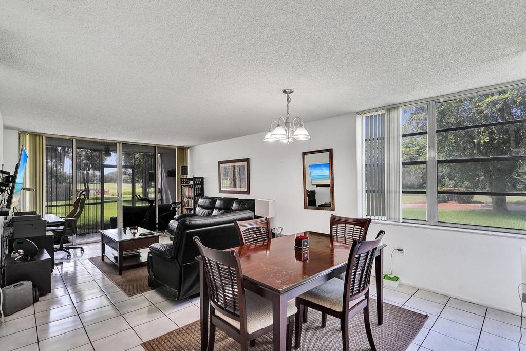 9430 Tangerine Place # 104, Davie FL 33324 photo 2