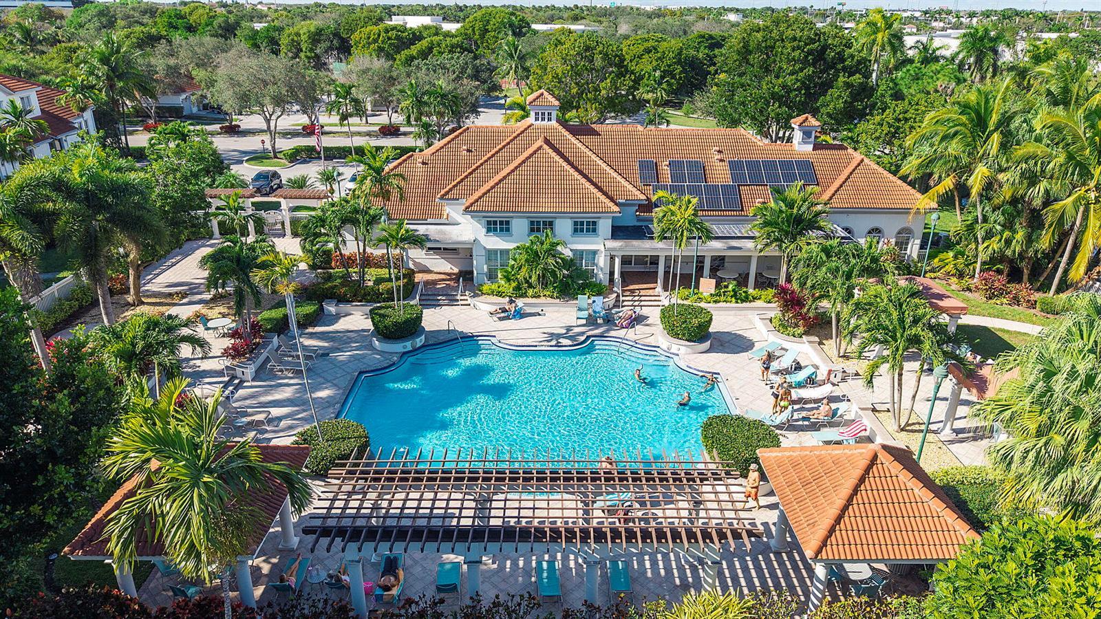 2010 Alta Meadows Lane # 209, Delray Beach FL 33444 photo 4