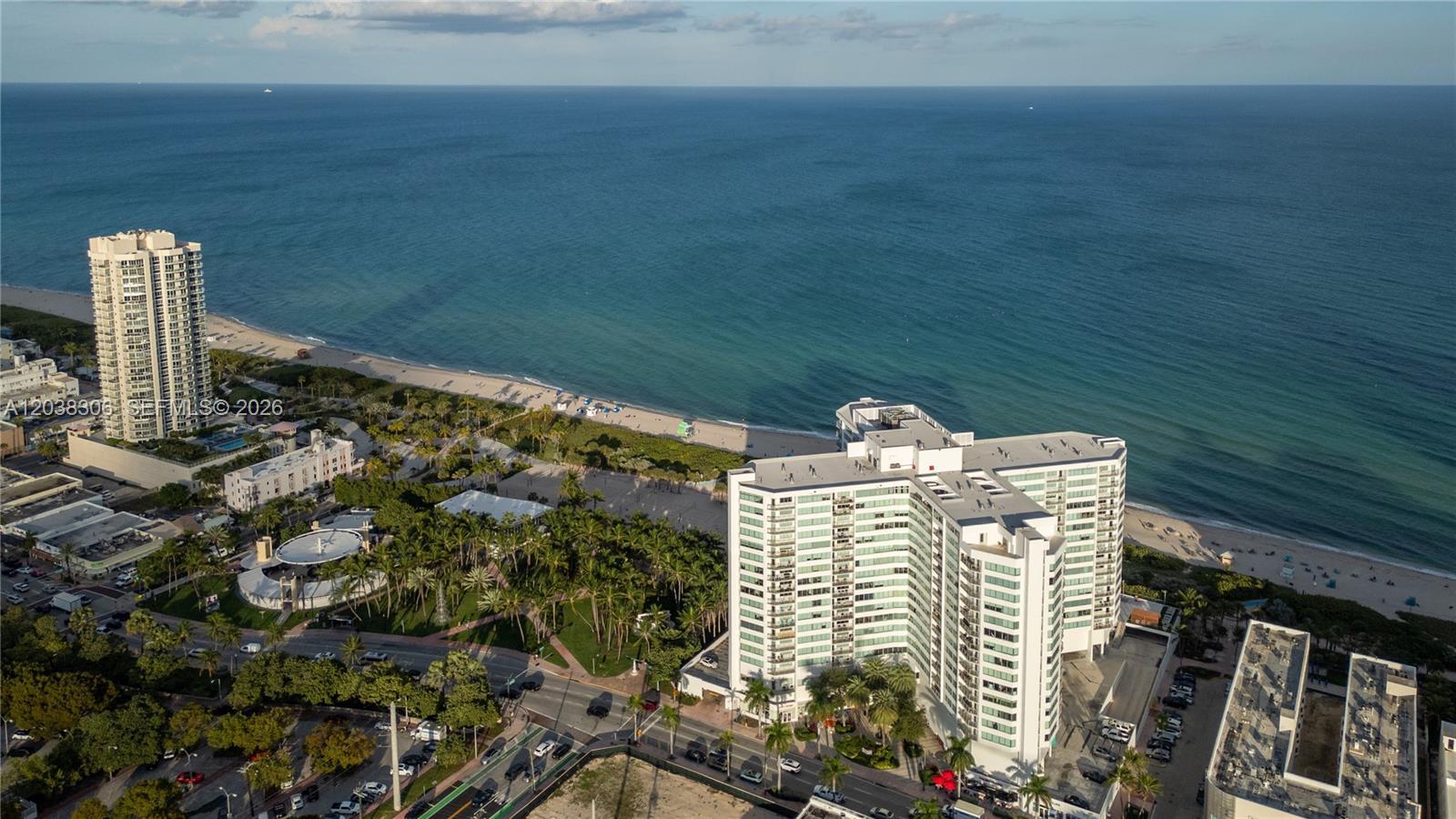 7135 Collins Ave # 1216, Miami Beach FL 33141 photo 4