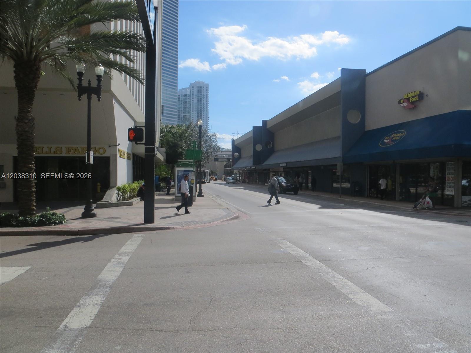 111 E Flagler St # 503, Miami FL 33131 photo 4