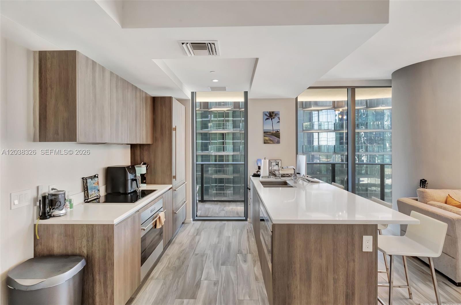 801 S Miami Ave # 2205, Miami FL 33130 photo 4