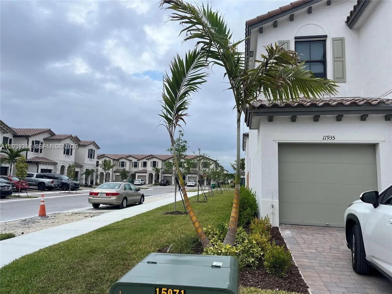 11935 SW 246th Ter, Miami FL 33032