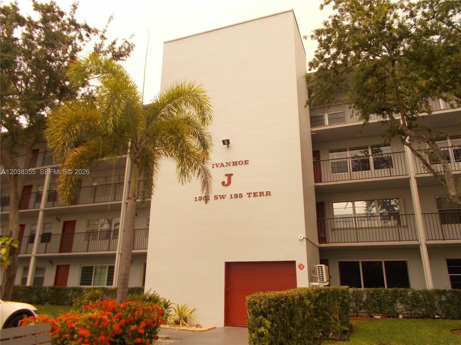 1301 SW 135th Ter # 309J, Pembroke Pines FL 33027 photo 5