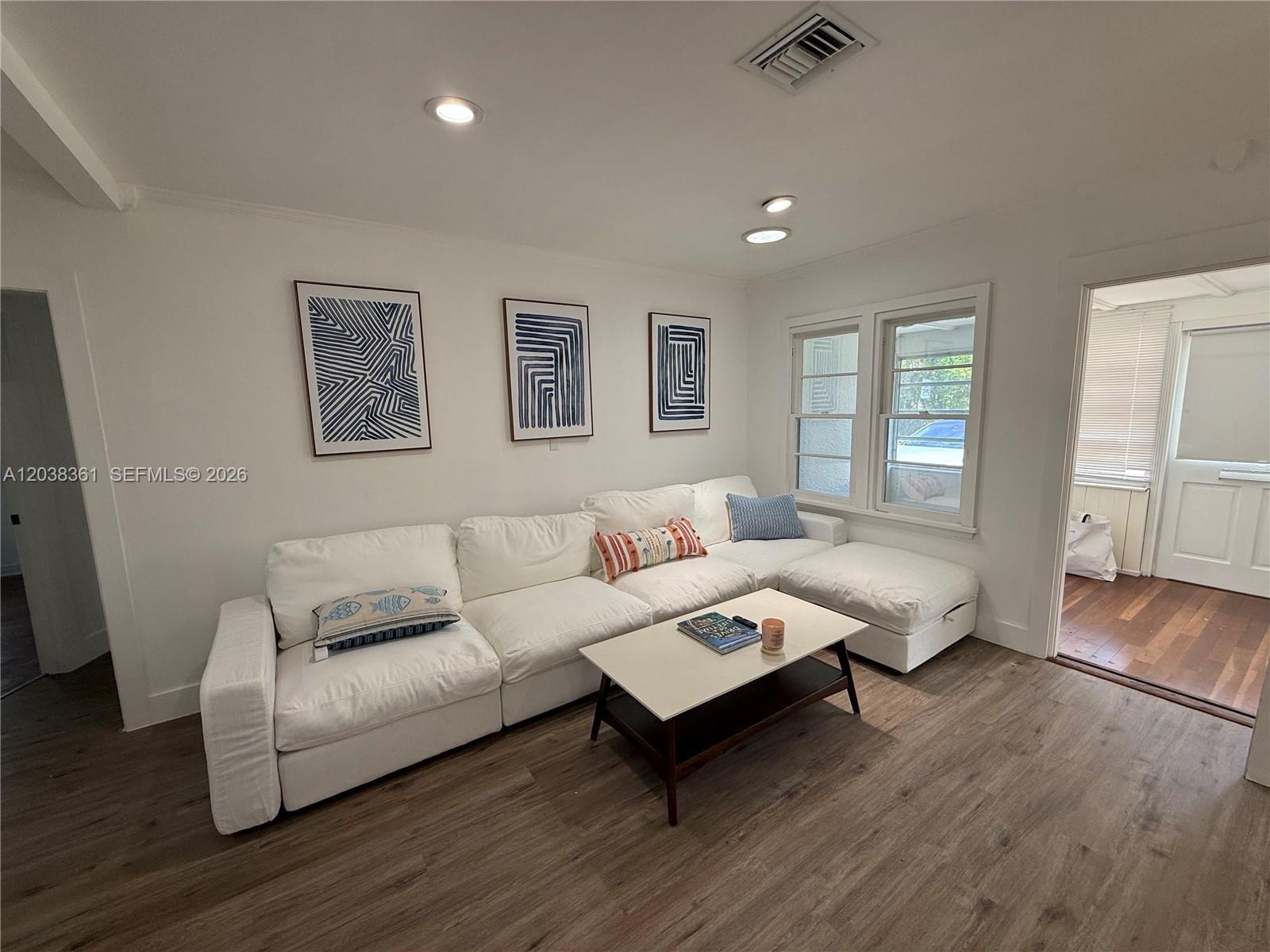 1719 Hayes St, Hollywood FL 33020 photo 3