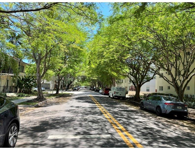 1014 Salzedo St # 103, Coral Gables FL 33134
