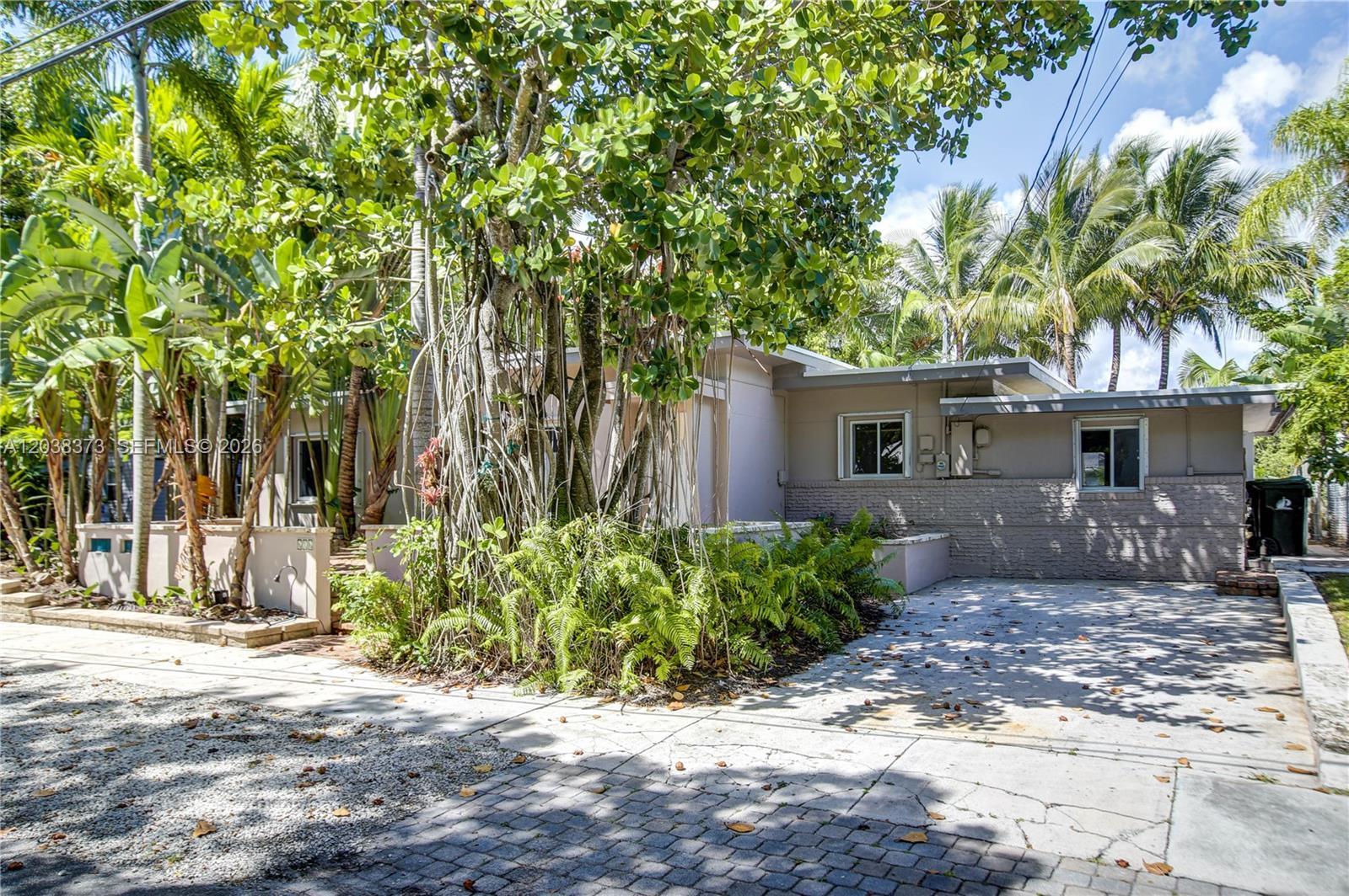 616 SW 11th Ct, Fort Lauderdale FL 33315 photo 3