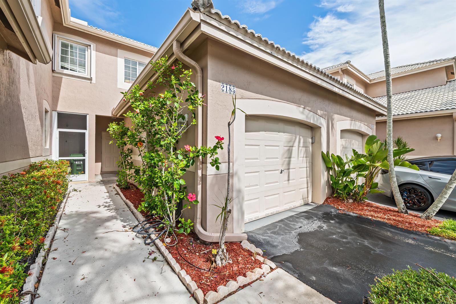 2185 Salerno Circle, Weston FL 33327