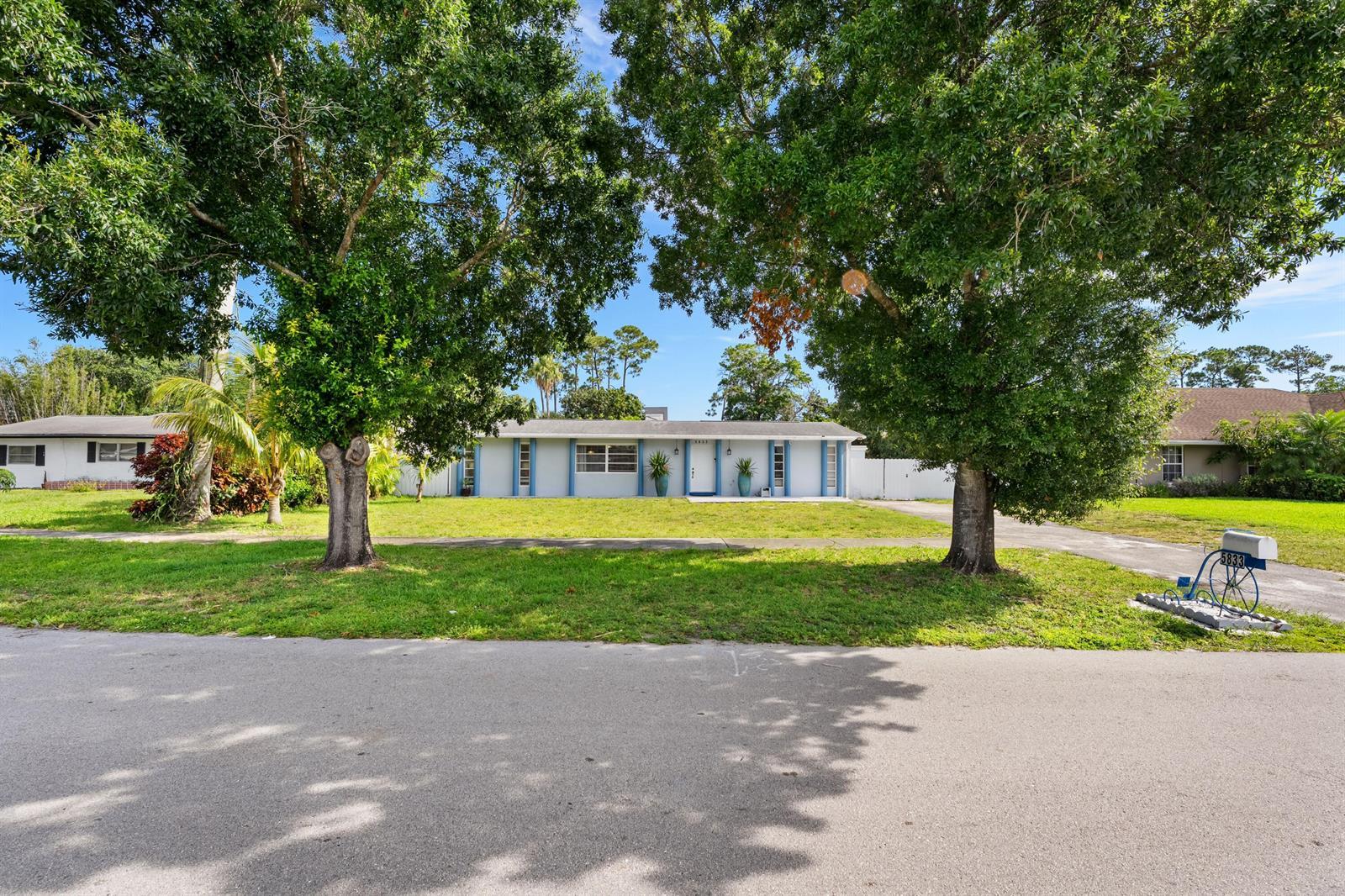 5833 Fair Green Road, West Palm Beach FL 33417 photo 3