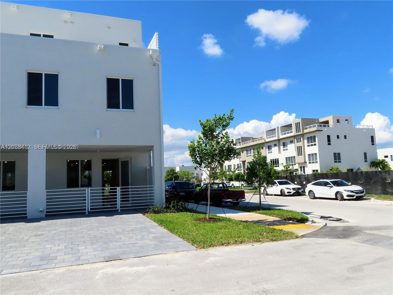 6401 NW 103rd Pl # 101, Doral FL 33178