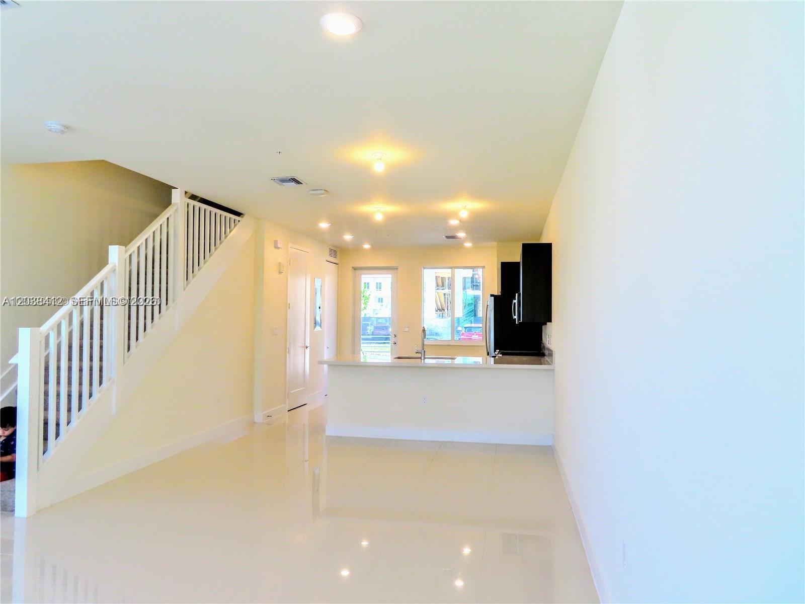 6401 NW 103rd Pl # 101, Doral FL 33178 photo 4