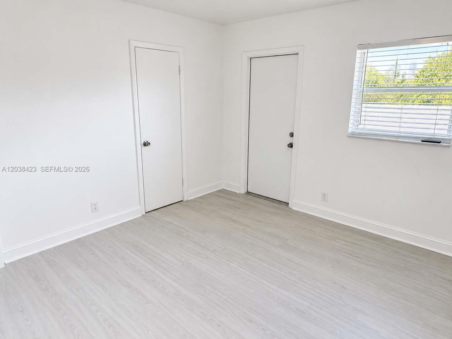 749 SE 15th St # 6, Fort Lauderdale FL 33316 photo 4